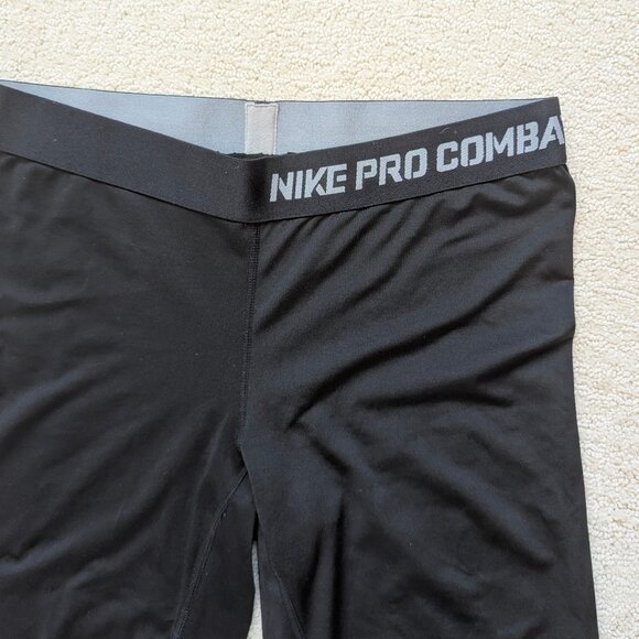 EUC Nike Pro Combat Dri-Fit Compression Crop Leggings Women's Large Black capri - Picture 2 of 11